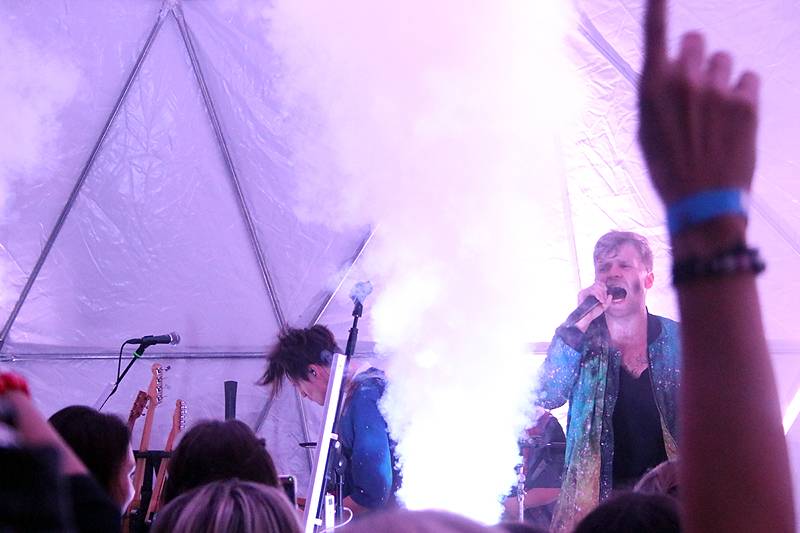 Nebe v Brně rozbalili své kočovné planetárium