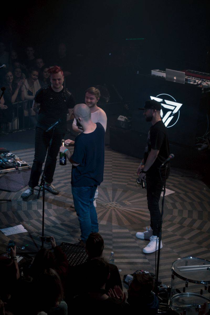 Poetika a Mirai pokřtili své debutové desky, kmotry byli Pokáč a Ewa Farna