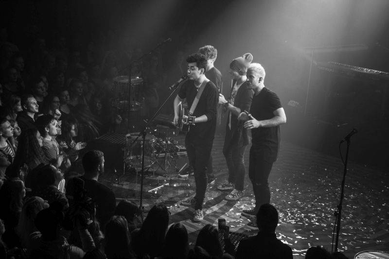 Poetika a Mirai pokřtili své debutové desky, kmotry byli Pokáč a Ewa Farna