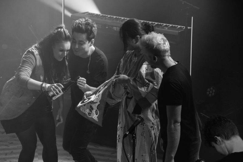 Poetika a Mirai pokřtili své debutové desky, kmotry byli Pokáč a Ewa Farna