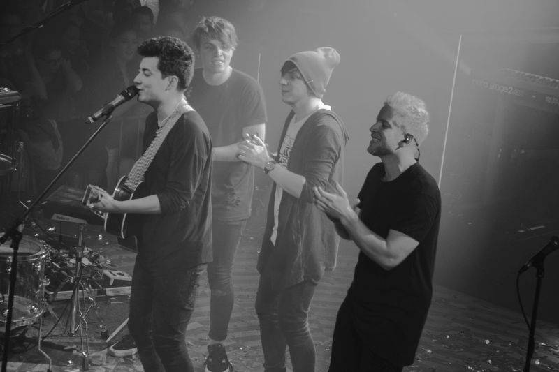 Poetika a Mirai pokřtili své debutové desky, kmotry byli Pokáč a Ewa Farna