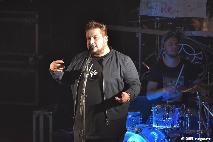 Pekař a Jakub Děkan zazpívali své hity v plzeňské Šeříkovce