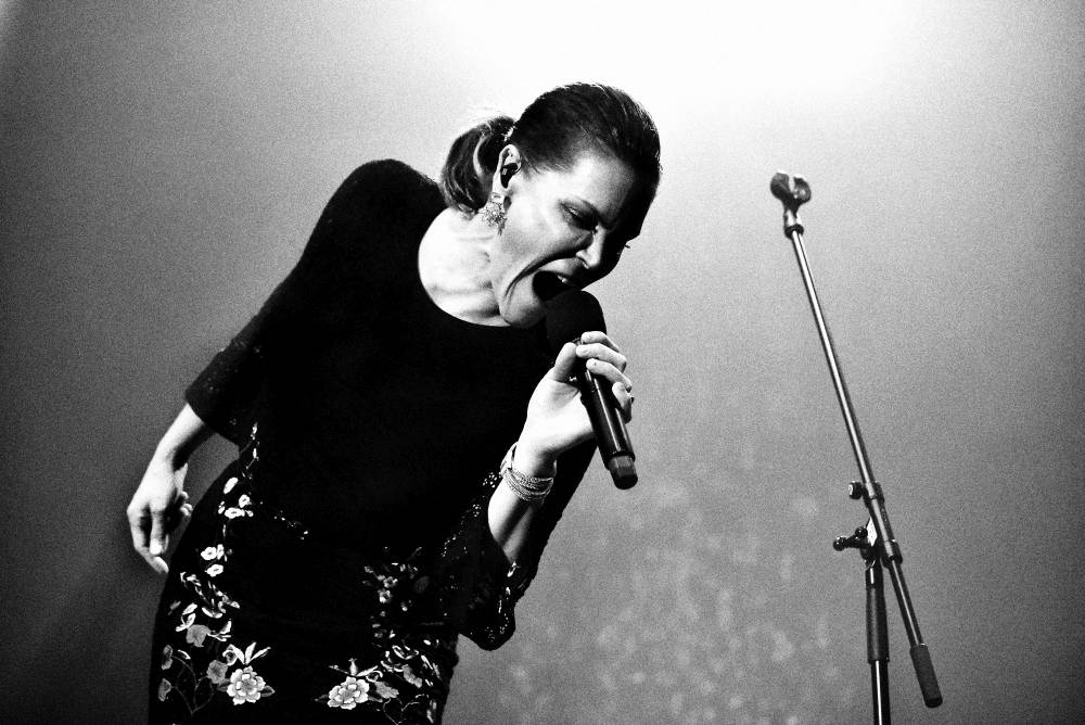 Fantastická Beth Hart nadchla vyprodané Forum Karlín