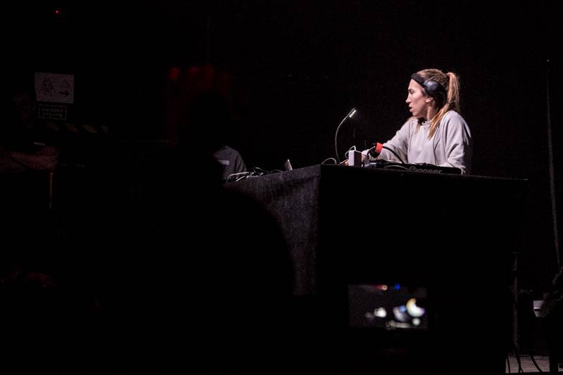 Slovanská rave party v centru Prahy: Little Big přivezli zběsilé taneční rytmy a světelnou show