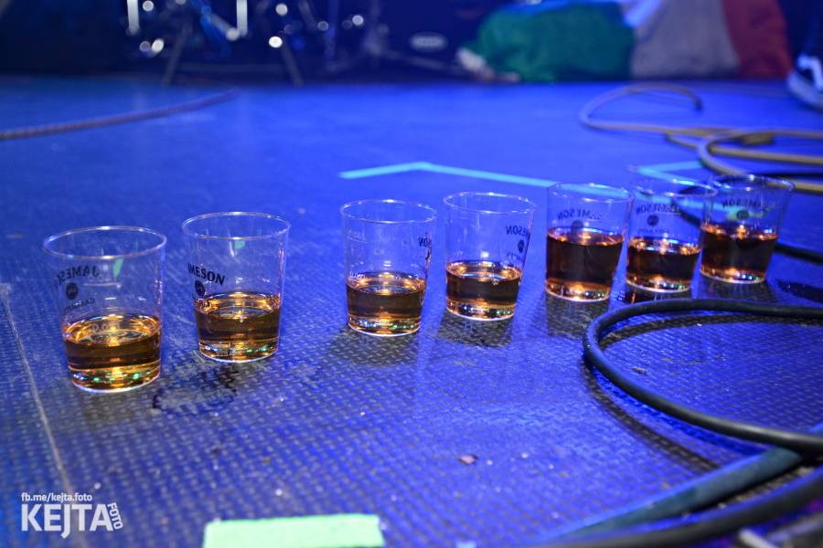 Vyprodané Rock Café: The Rumjacks se vrátili do Prahy