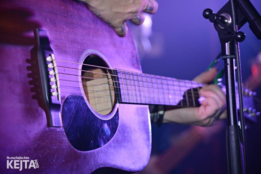 Vyprodané Rock Café: The Rumjacks se vrátili do Prahy