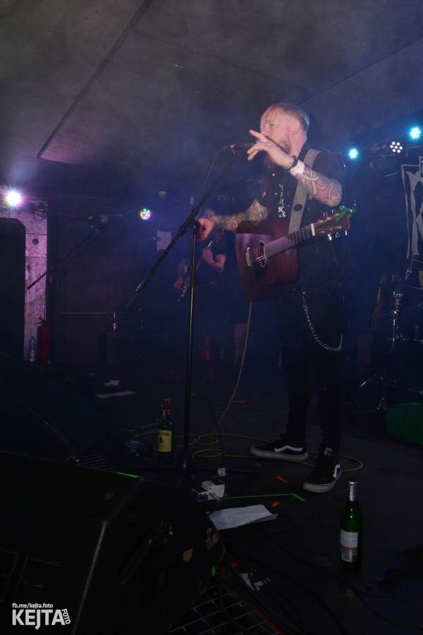 Vyprodané Rock Café: The Rumjacks se vrátili do Prahy