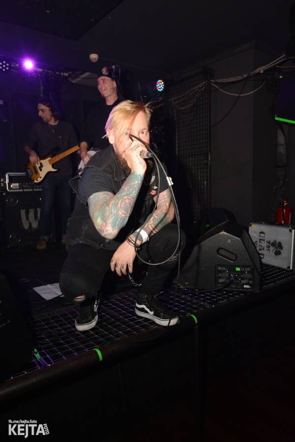 Vyprodané Rock Café: The Rumjacks se vrátili do Prahy