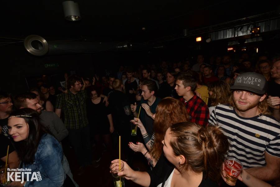 Vyprodané Rock Café: The Rumjacks se vrátili do Prahy