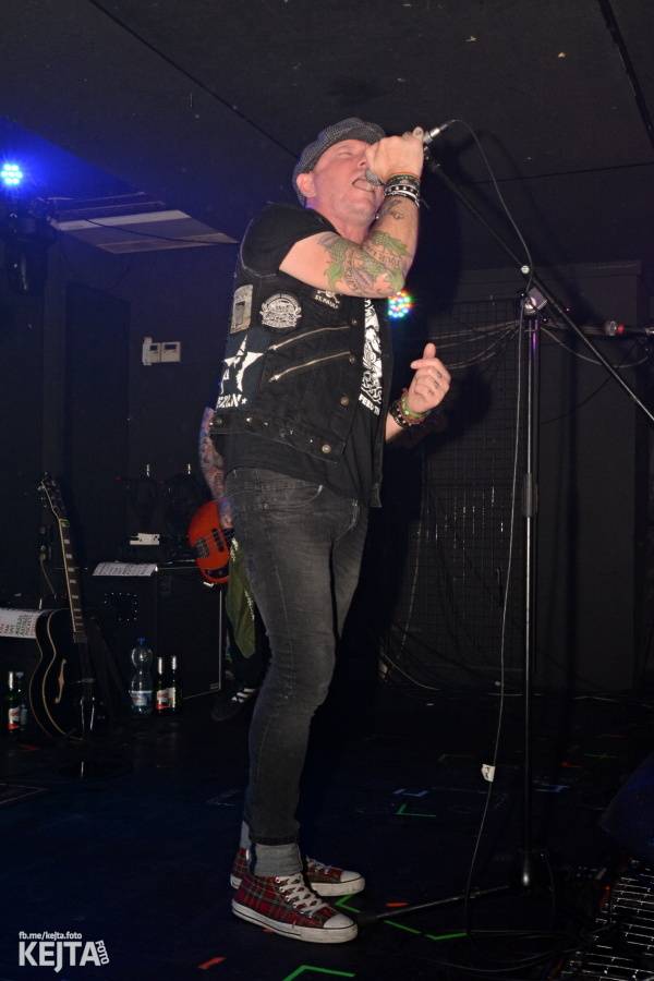 Vyprodané Rock Café: The Rumjacks se vrátili do Prahy