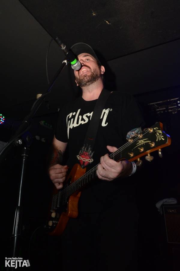 Vyprodané Rock Café: The Rumjacks se vrátili do Prahy