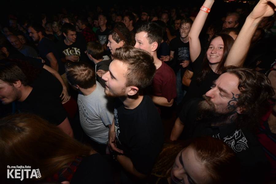 Vyprodané Rock Café: The Rumjacks se vrátili do Prahy