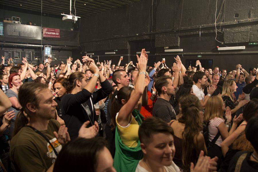 Gaia Mesiah v Brně - energie, radost, divokost