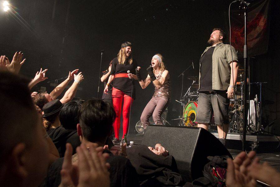 Gaia Mesiah v Brně - energie, radost, divokost