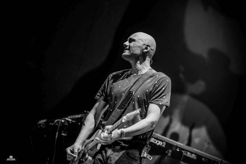 Chinaski naservírovali vyprodané O2 areně hity a zatančili tanec haka