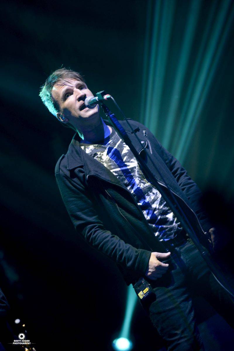 Chinaski naservírovali vyprodané O2 areně hity a zatančili tanec haka