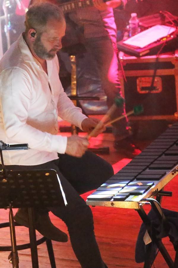 David Koller dostal v Brně za skvělý výkon hromadu kalhotek a podprsenku