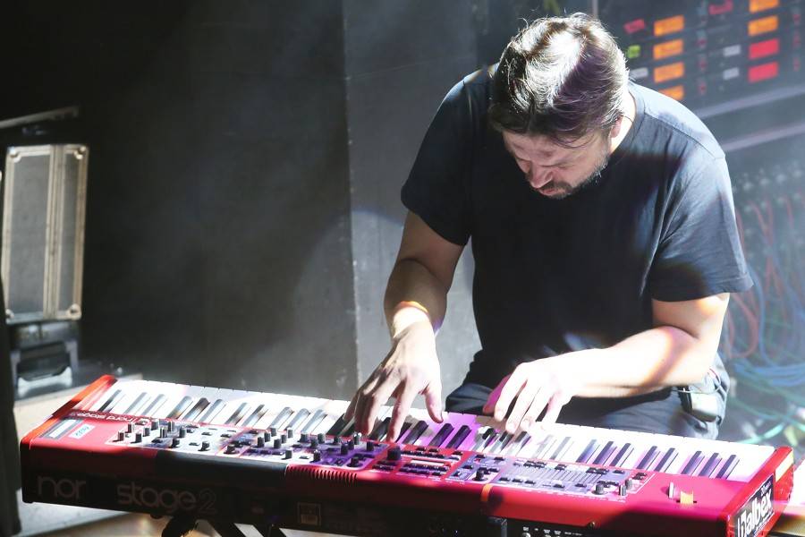 David Koller dostal v Brně za skvělý výkon hromadu kalhotek a podprsenku