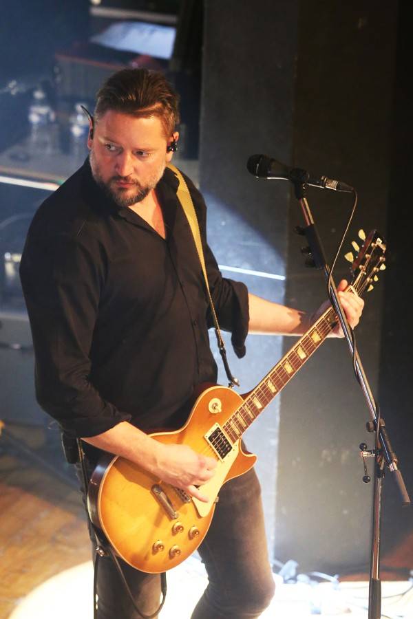 David Koller dostal v Brně za skvělý výkon hromadu kalhotek a podprsenku