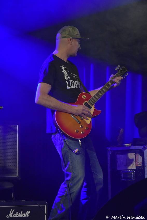 Na státní svátek řádili v plzeňské Šeříkovce Krucipüsk