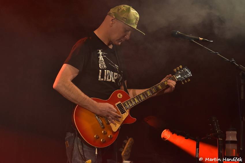 Na státní svátek řádili v plzeňské Šeříkovce Krucipüsk