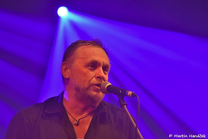 Na státní svátek řádili v plzeňské Šeříkovce Krucipüsk