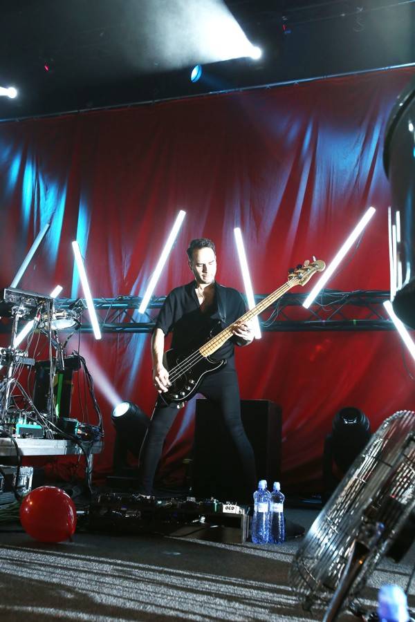 Písně Hurts zněly Bratislavou. Fanoušci je zpívali jako jeden muž