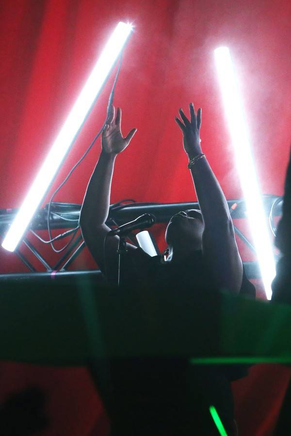 Písně Hurts zněly Bratislavou. Fanoušci je zpívali jako jeden muž