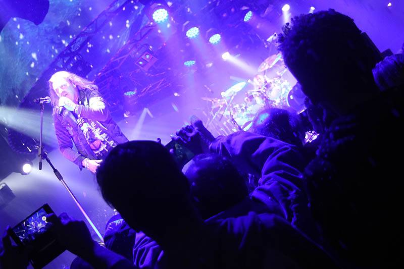 Kabát přivezl do Brna oheň i sníh