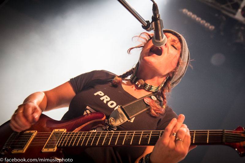 Energie sálající z Gaia Mesiah zbořila Lucerna Music Bar