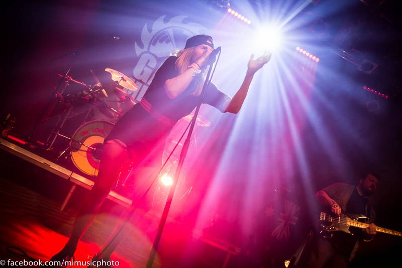 Energie sálající z Gaia Mesiah zbořila Lucerna Music Bar