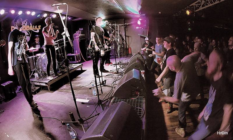 Na podzimním Mighty Sounds vystoupili Oreskaband z Japonska i američtí The Toasters