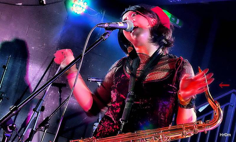 Na podzimním Mighty Sounds vystoupili Oreskaband z Japonska i američtí The Toasters