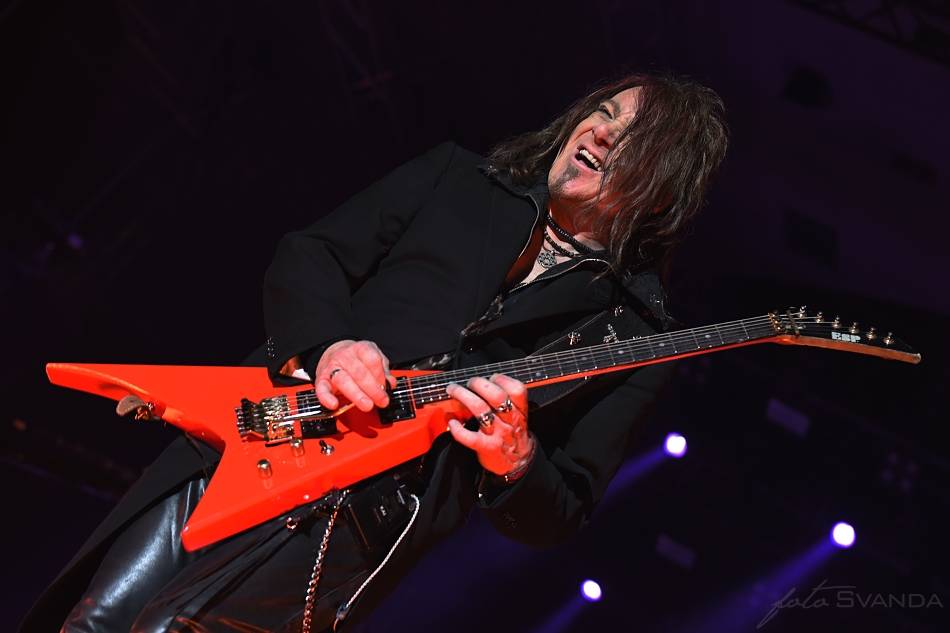 Helloween v Praze: Tříhodinová show připomněla zásadní milníky v historii kapely