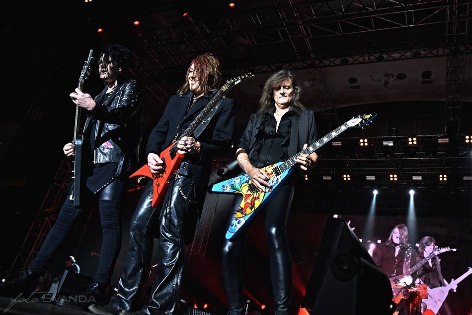 Helloween v Praze: Tříhodinová show připomněla zásadní milníky v historii kapely