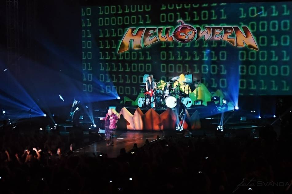 Helloween v Praze: Tříhodinová show připomněla zásadní milníky v historii kapely