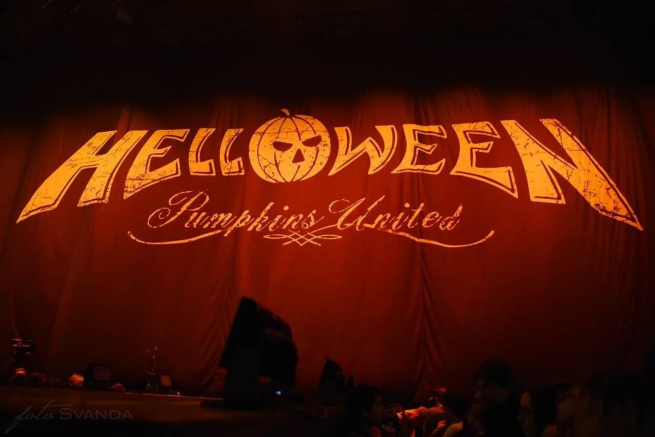 Helloween v Praze: Tříhodinová show připomněla zásadní milníky v historii kapely