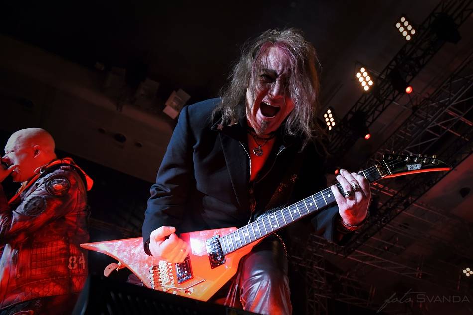 Helloween v Praze: Tříhodinová show připomněla zásadní milníky v historii kapely