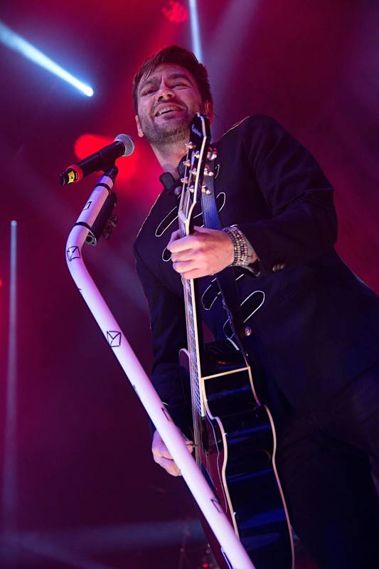 Marek Ztracený přivedl na výroční koncert do Fora Karlín i Karla Gotta