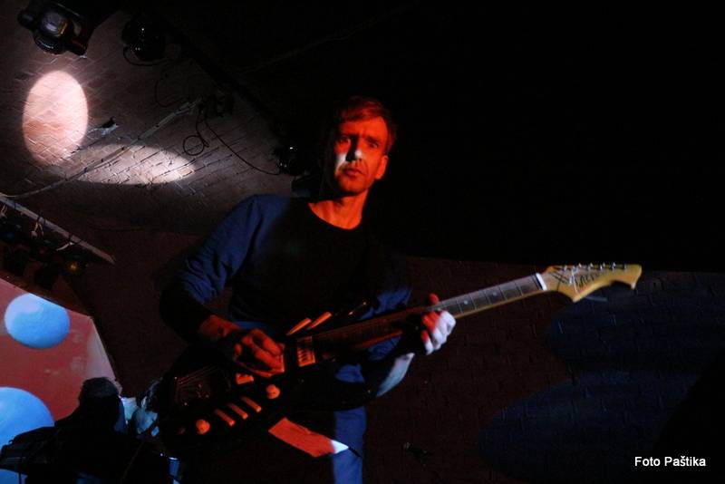 V Jaroměři řádili Ventolin a Midi Lidi, diváky rozveselili