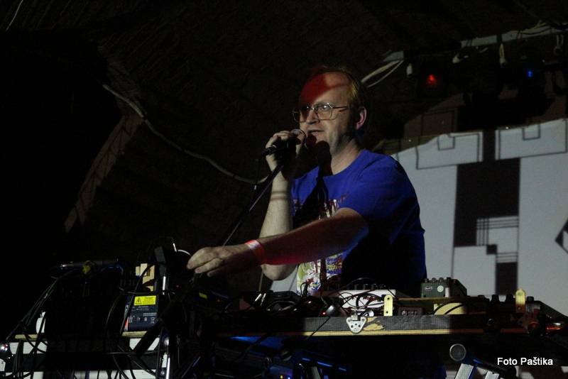 V Jaroměři řádili Ventolin a Midi Lidi, diváky rozveselili