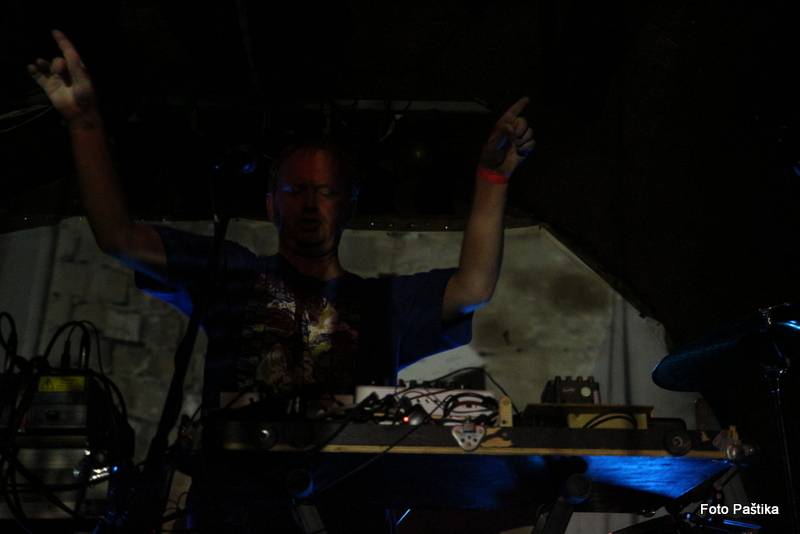 V Jaroměři řádili Ventolin a Midi Lidi, diváky rozveselili