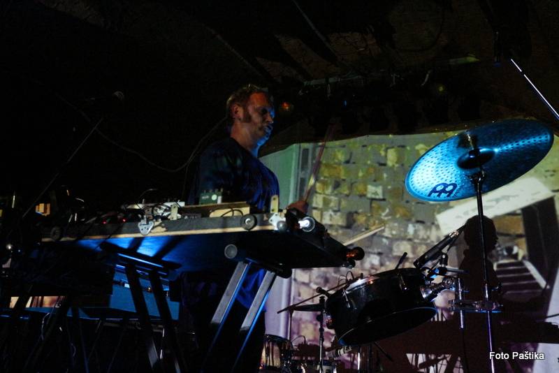 V Jaroměři řádili Ventolin a Midi Lidi, diváky rozveselili