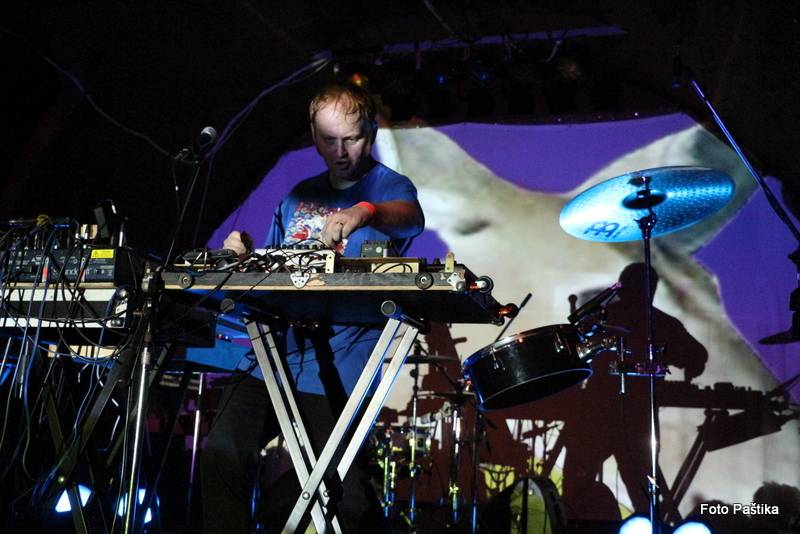 V Jaroměři řádili Ventolin a Midi Lidi, diváky rozveselili