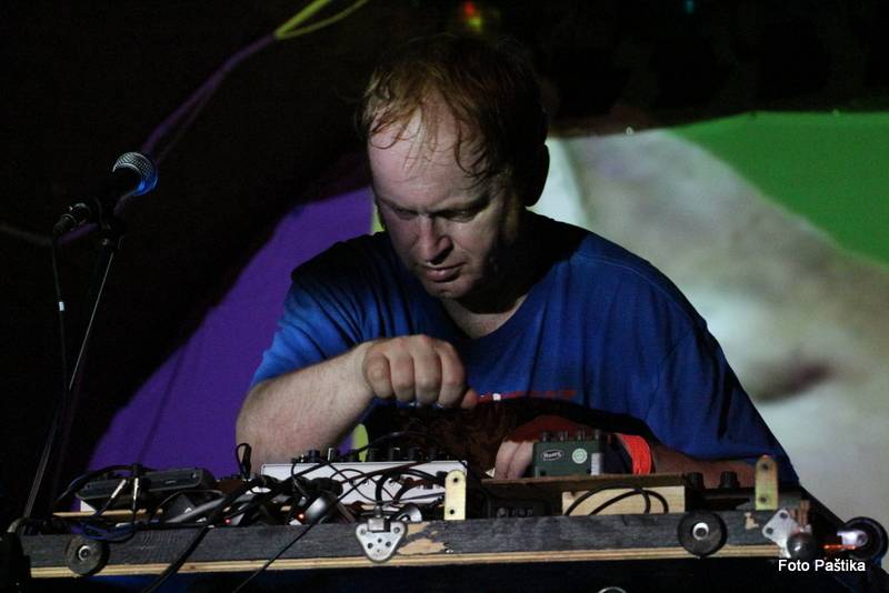 V Jaroměři řádili Ventolin a Midi Lidi, diváky rozveselili