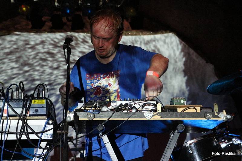 V Jaroměři řádili Ventolin a Midi Lidi, diváky rozveselili