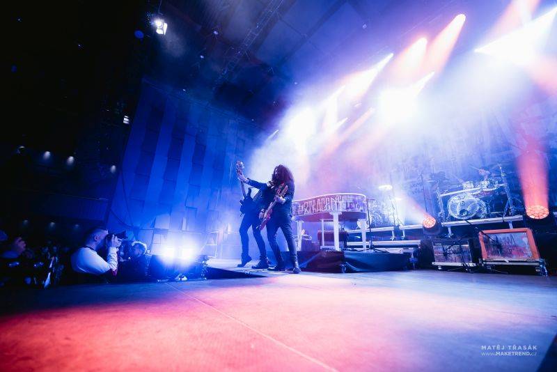 Marek Ztracený oslavoval ve Foru Karlín ve velkém stylu, gratulovali i Karel Gott a Marta Jandová