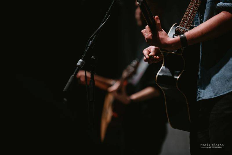 Marek Ztracený oslavoval ve Foru Karlín ve velkém stylu, gratulovali i Karel Gott a Marta Jandová