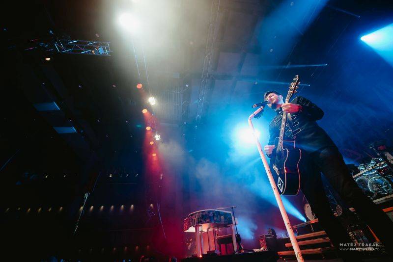 Marek Ztracený oslavoval ve Foru Karlín ve velkém stylu, gratulovali i Karel Gott a Marta Jandová