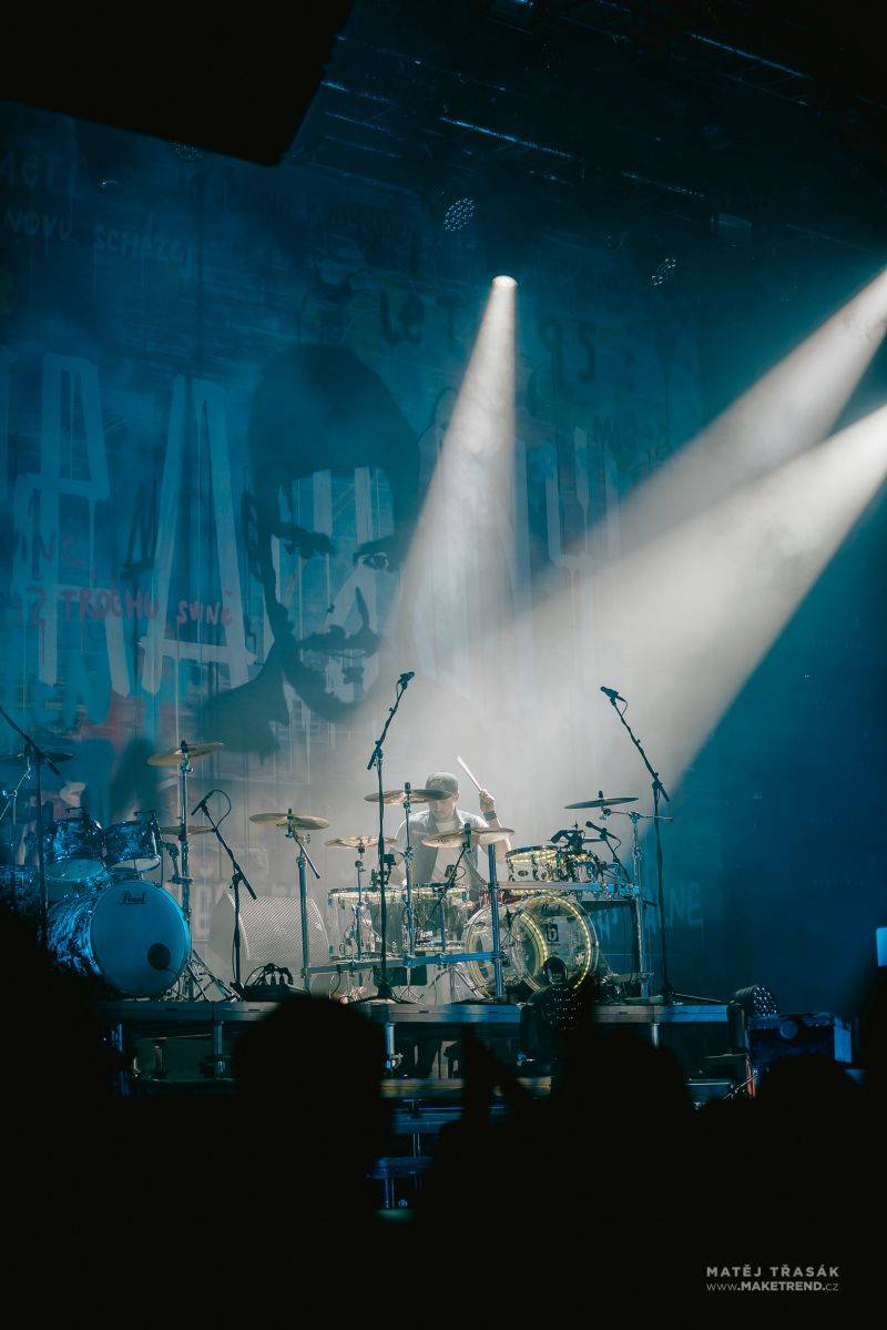 Marek Ztracený oslavoval ve Foru Karlín ve velkém stylu, gratulovali i Karel Gott a Marta Jandová